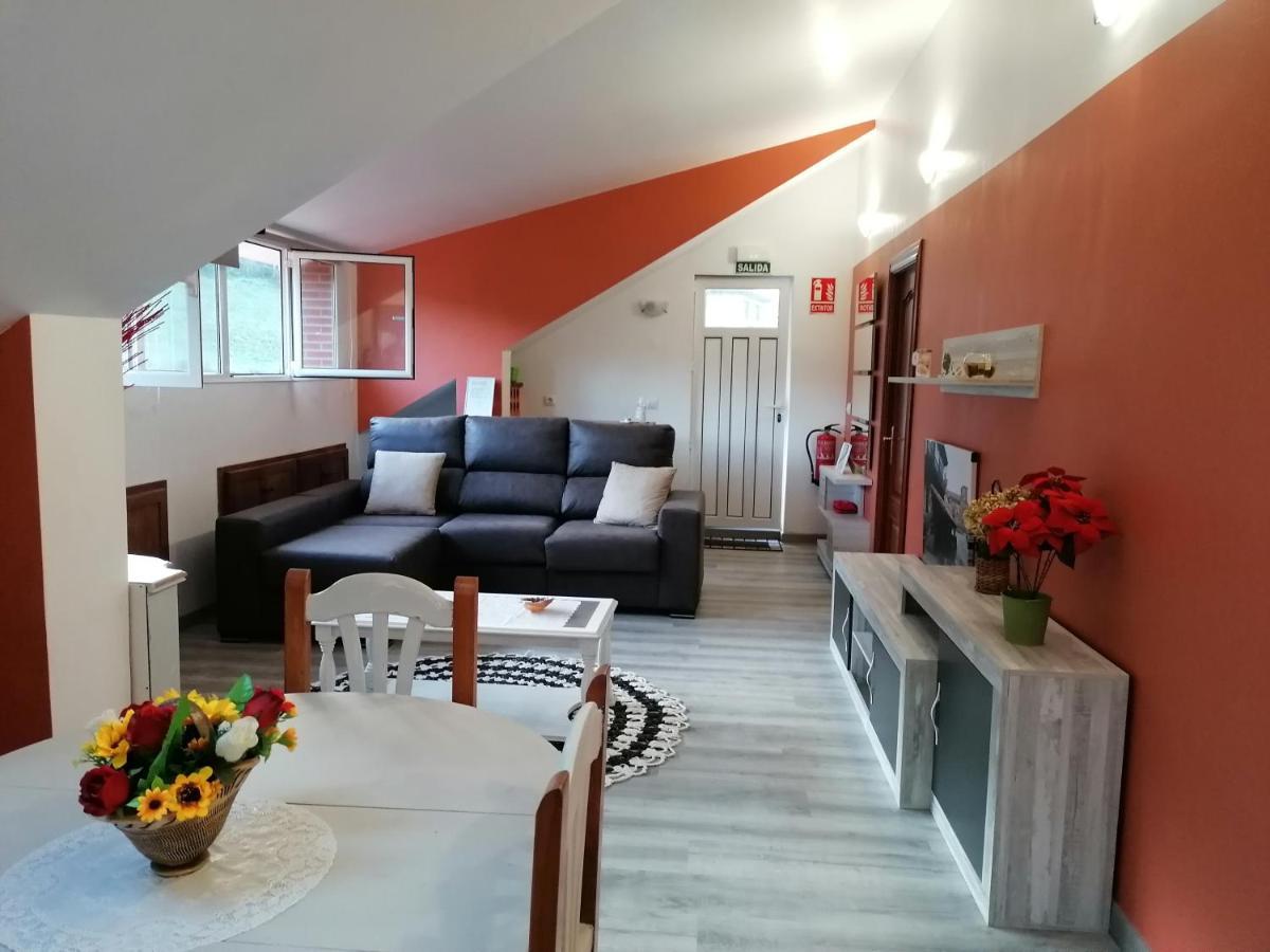 Apartamento Turistico La Mies Apartment Orena Bagian luar foto